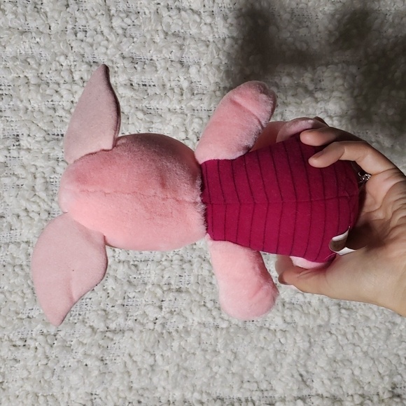 Vintage disneyland walt disney world  winnie the pooh piglet stuffed animal - Picture 4 of 9